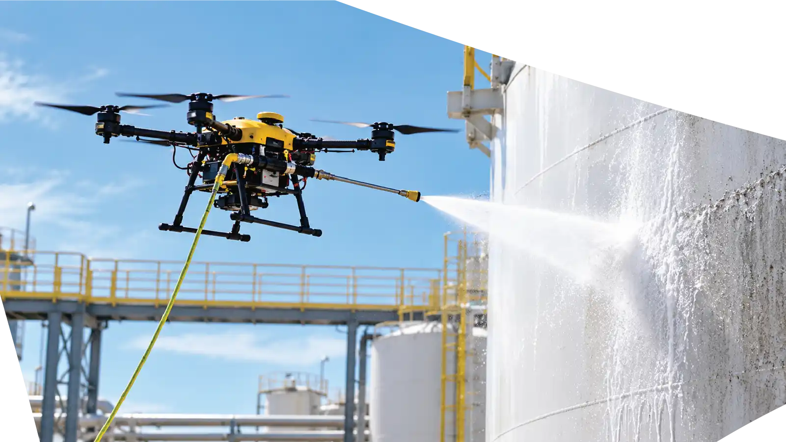 aertek-drone-precision-cleaning-technology